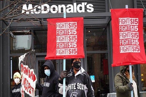 اعتراضات کارگران در 15 شهر آمریکا