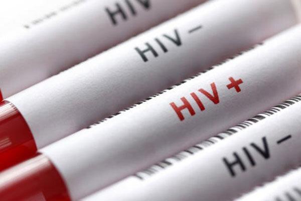 اینفوگرافیک ، HIV همان ایدز است؟ ، 6 باور غلط درباره ایدز ، ویروس HIV چه مدت در بدن قابل شناسایی نیست؟