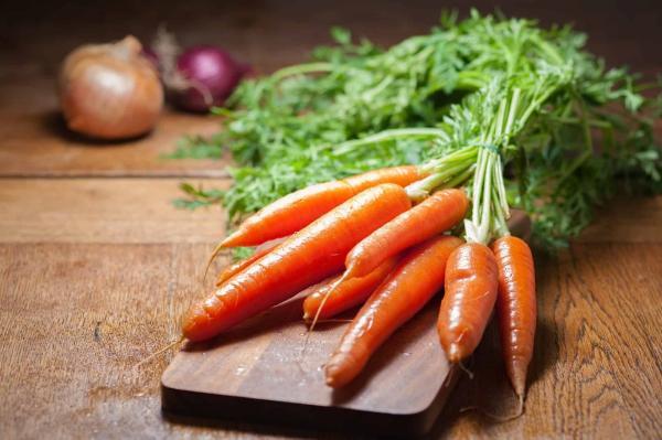 به این 5 علت به طور منظم هویج بخورید